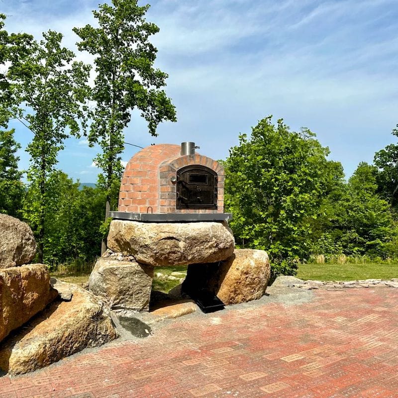 Lisboa PREMIUM Rustic Brick Pizza Oven