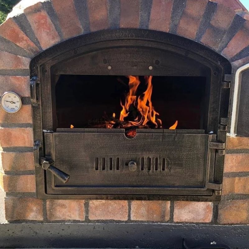 Lisboa PREMIUM Rustic Brick Pizza Oven