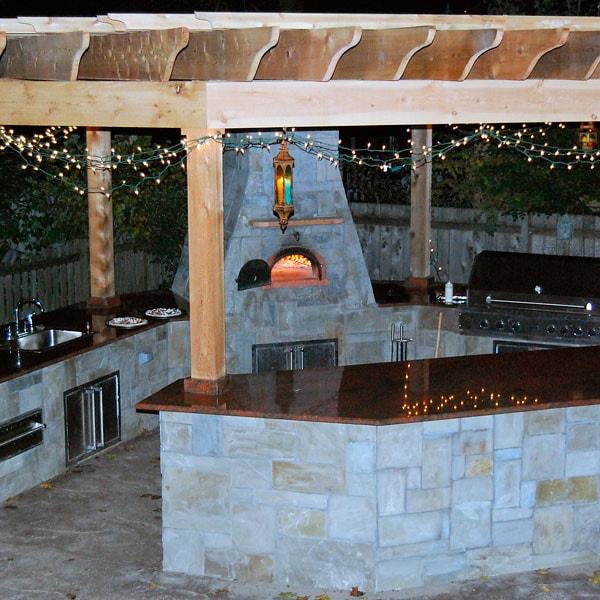 Premium Chicago Brick Oven CBO-750 Wood-Fired Outdoor DIY Pizza Oven Kit