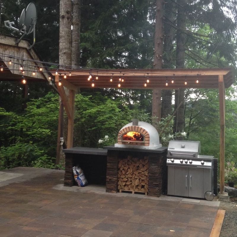 Authentic Handcrafted Portuguese Brick Wood Fired Oven for Outdoor Pizza