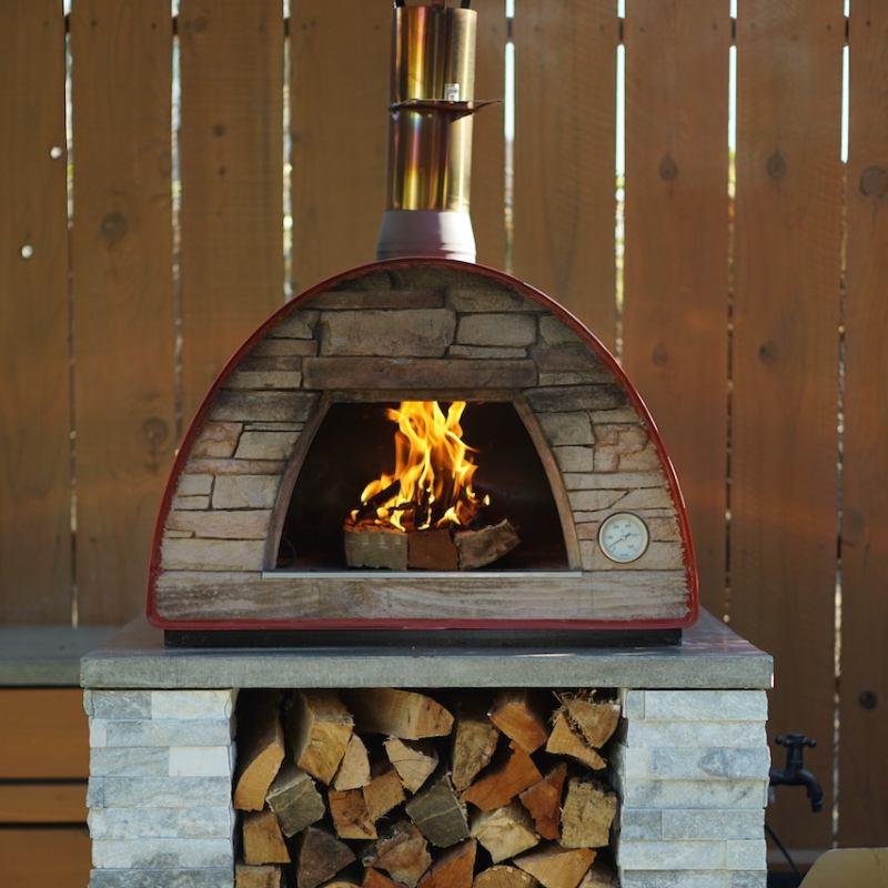 Maximus Arena Portable Wood-Fired Pizza Oven: Fast, Durable, Versatile Outdoor Cooking