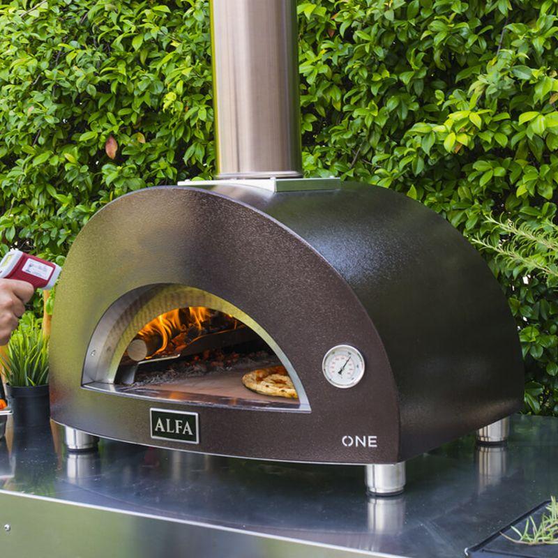 Alfa Moderno Nano Portable Wood Fired Outdoor Pizza Oven Quick Heat