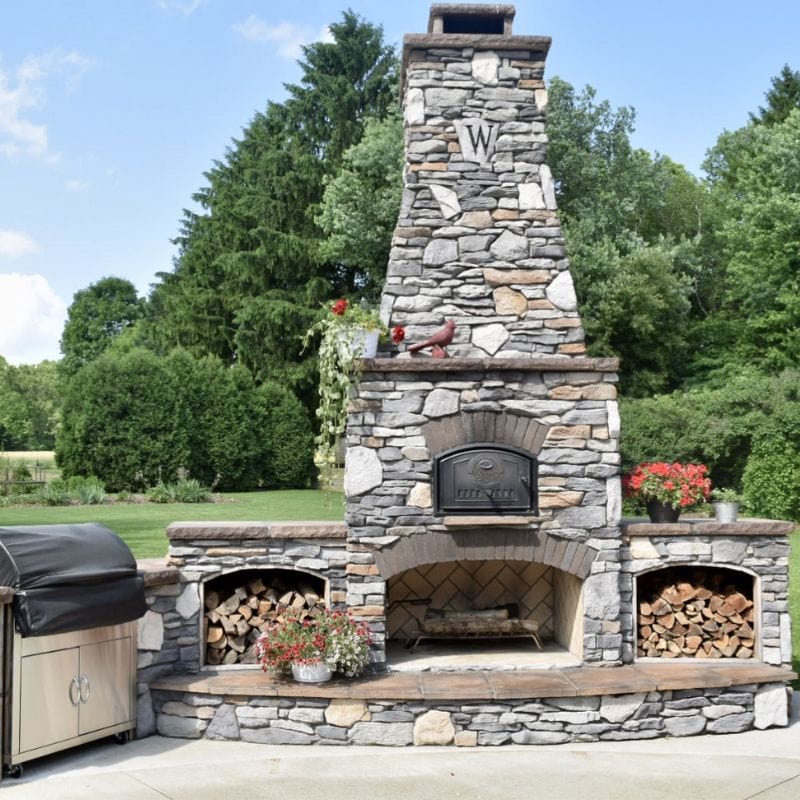 Round Grove Fiesta Outdoor Pizza Oven Fireplace Combo